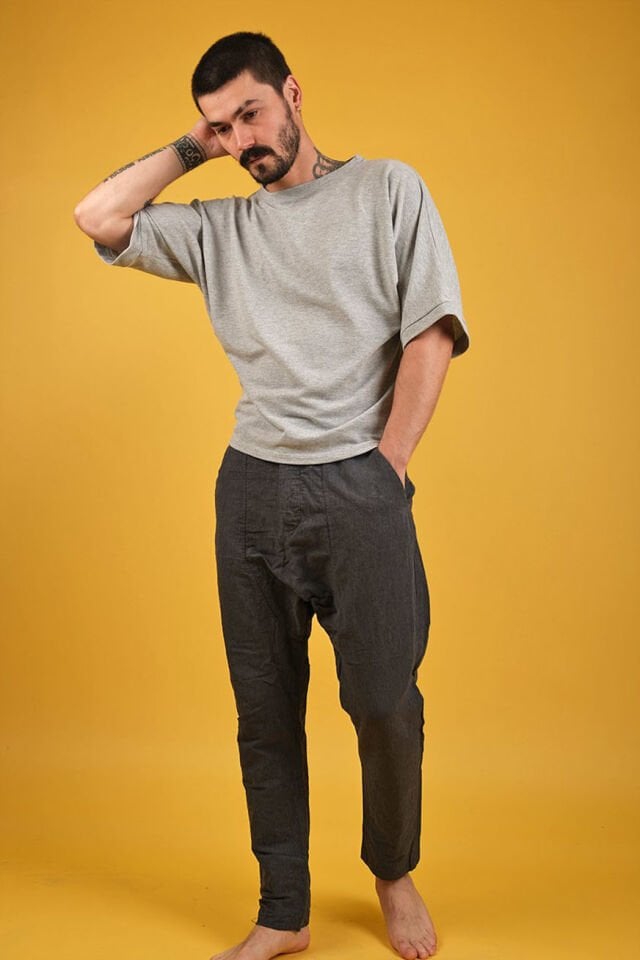 Salem Unisex Crew Neck Batwing Sleeve T-shirt - Gray Melange