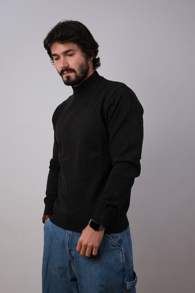 HTTŞ DÜZ BASIC SİYAH YARIM BALIKÇI KAZAK